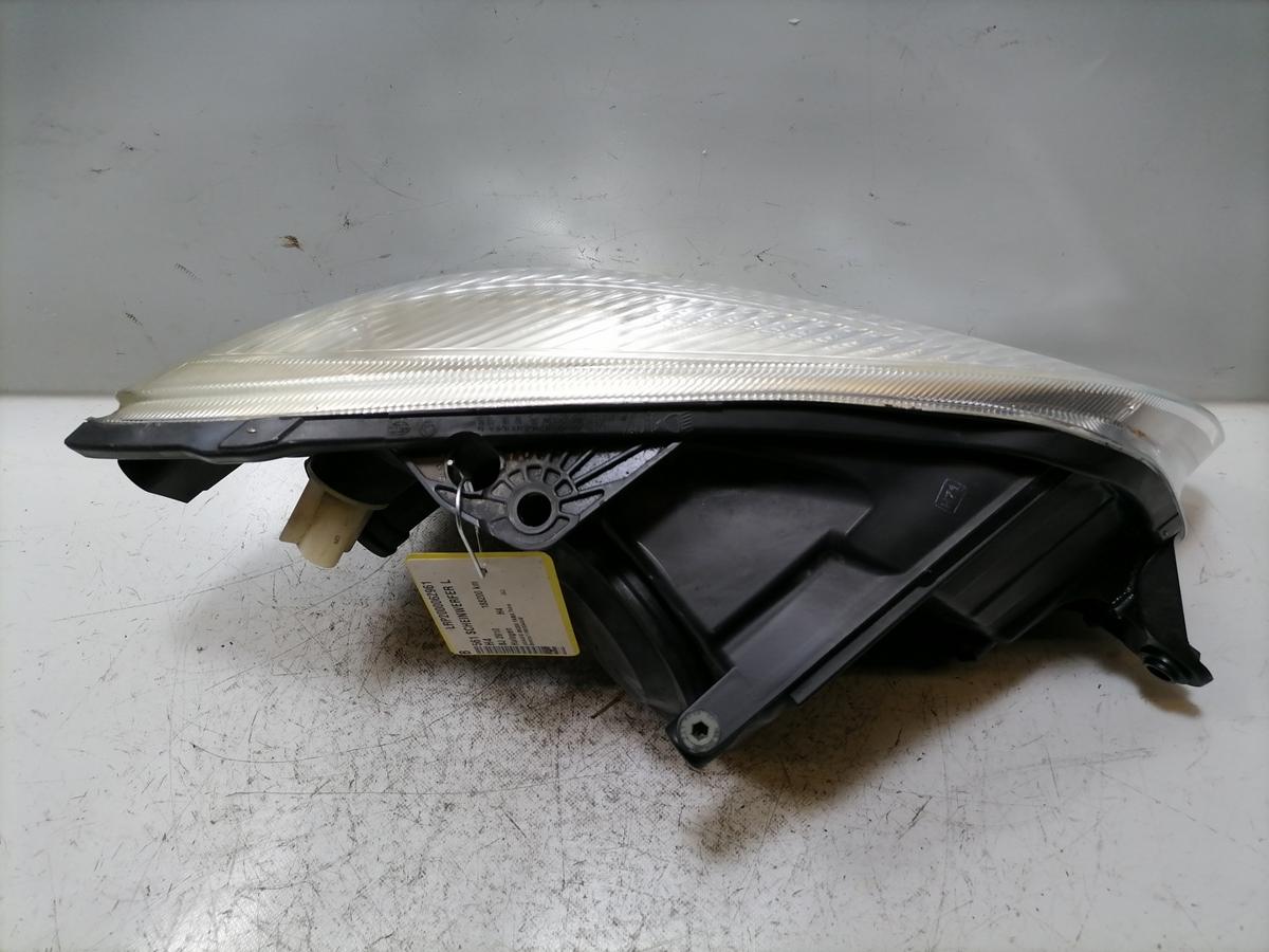 Skoda Fabia 2 5J original Scheinwerfer vorn links Halogen H4 Bj.2010